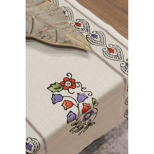 Juego de 3 Piezas de Camino de Mesa y Funda de Cojín Hechos a Mano 100% Algodón y Lino con Diseño Floral para Decoración del Hogar o Hotel - Product Image 4