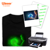Papel de Transferencia Térmica Verde Luminoso Suministrado por el Fabricante, Hojas de Papel de Transferencia Lavables A4 para Camisetas Oscuras