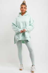Custom Minimalist Women <b>Crop</b> <b>Top</b> Hoodie Long Sleeve Fleece Slim Fit Casual Sweatshirt Streetwear Ladies Apparel Wear <b>Top</b> - Product Image 3
