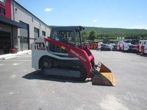 TAKEUCHI TL8 Compact Track Loader 74HP Kubota Diesel Track Loader For Sale - Product Image 3