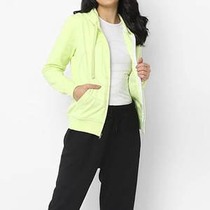 Vente en gros de sweats à capuche personnalisés pour femmes avec manches longues col à capuche vêtements de rue pour adultes pour la saison d'hiver avec logo avant - Product Image 3