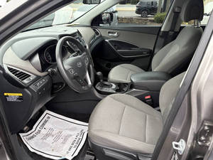 Auto Usado de Calidad a Precio Accesible, Hyundai Santa Fe 2015, Volante a la Izquierda - Product Image 2