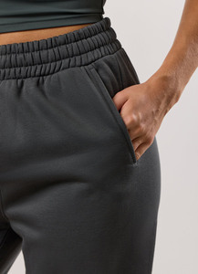 Conjunto Deportivo con Capucha para Mujer, Talla Grande, 100% Algodón, Color Gris Oscuro, Transpirable, Tejido de Doble Hilo para Invierno - Product Image 4