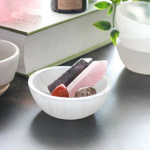 ชามคริสตัลบำบัดแบบซีลีไนต์ทำมือวัสดุขัดเงาเป็นมิตรต่อสิ่งแวดล้อมของตกแต่งบ้าน - Product Image 1