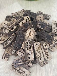 Vietnam usine noix de coco en bois coupée en morceaux pour bijoux/matériau de perle de coquille de noix de coco naturelle pour la décoration de sac à main de bijoux - Product Image 2