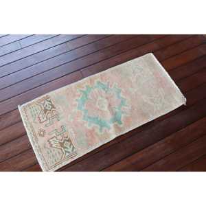 พรมตุรกีขนาด 1.5x3 ฟุต พรมวินเทจขนาดเล็ก พรมลายดอกไม้สีชมพูฟ้า - Product Image 2
