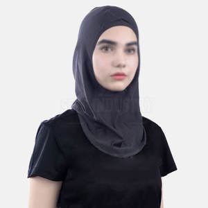 Bufanda deportiva de la mejor calidad hecha a medida, hiyab diario hecho en Pakistán de poliéster de color sólido para mujer - Product Image 4