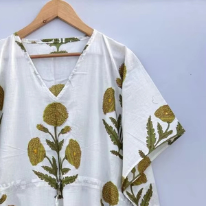 Algodón indio floral Kaftan largo Maxi vestido para mamás playa cubierta y ropa de dormir con bikini cubierta estilo casual - Product Image 2