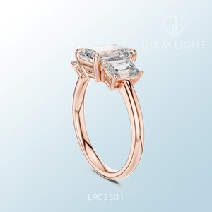 Anillo Exclusivo con Racimo de Esmeraldas, Claridad VS+, Color F, Certificado IGI, Hecho a Medida, Joyería Fina, Pieza Artesanal - Product Image 4