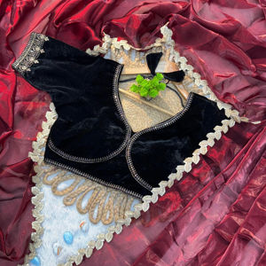 Última colección de tejido suave de dos tonos de oro Jimichu con blusa cosida Saree - Product Image 4