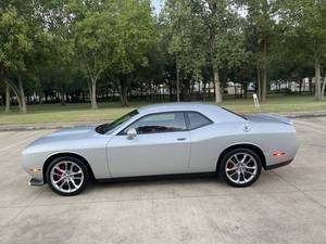 Dodge Challenger GT 2022 de lujo, usado, a bajo precio, en venta. - Product Image 4
