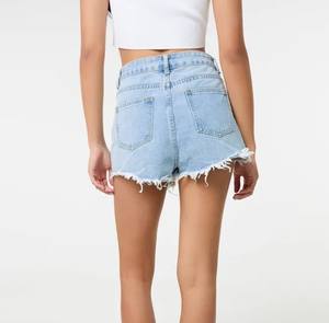Nouvelle mode tenue décontractée femmes Shorts vêtements d'été haute qualité femmes Shorts haute qualité Shorts Denim coupures avec poches - Product Image 6
