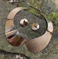 Collar de Cobre Puro Hecho a Mano para Mujer - Regalo Moderno y Tradicional de Sanación - Product Image 4