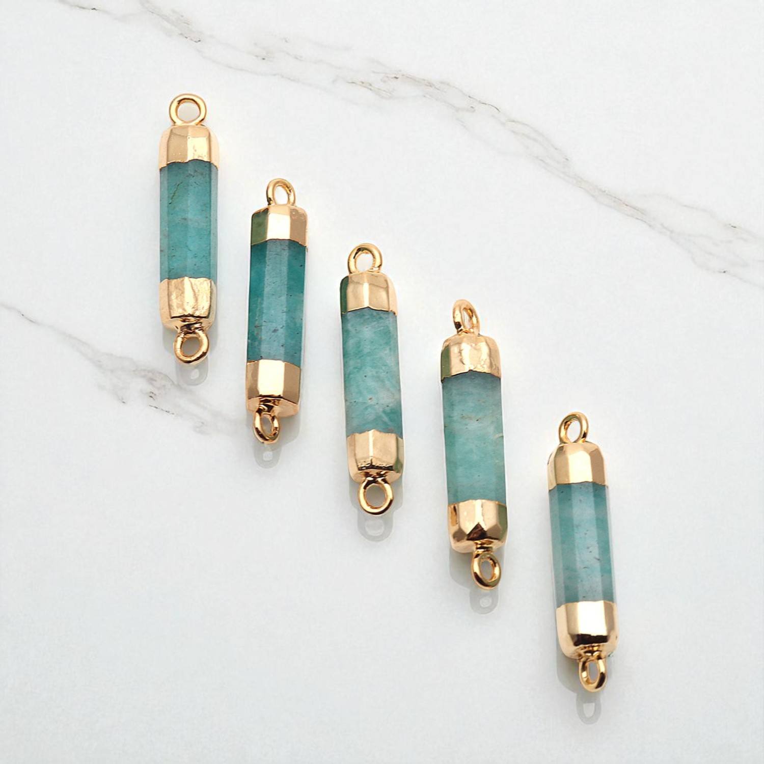 แอมะซอไนต์