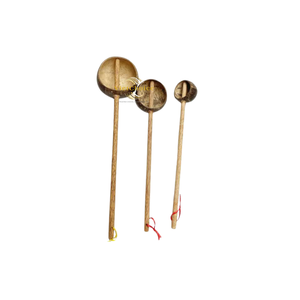 Cuchara Tradicional para Servir Agua de Coco y Jugos - Product Image 1