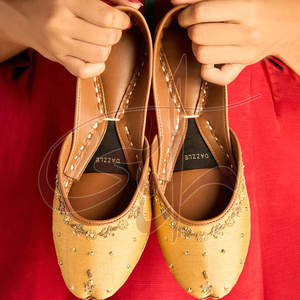 Women's <b>Khussa</b> <b>Shoes</b> Customizable Design Anti-Slippery Printed Fashion Trend High Quality Genuine Leather Midsole - Product Image 3