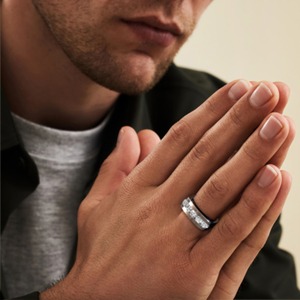 Bague de fiançailles pour homme en or 14 carats avec diamant de laboratoire de qualité supérieure, taille ronde, couleur VVS2 E, éthique, durable, bijoux de luxe - Product Image 6