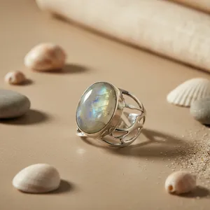 Bague ajustable en argent 925 pour femme, motif géométrique en cluster de pierres de lune, plaqué rhodium, sertissage invisible - Product Image 1