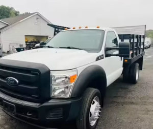 Compre Ahora Camioneta Ford F-450 XL 2012 con Caja de Carga, Bajo Kilometraje, Gasolina, Cabina Regular, Camioneta Usada de Servicio Medio para Exportación - Product Image 3
