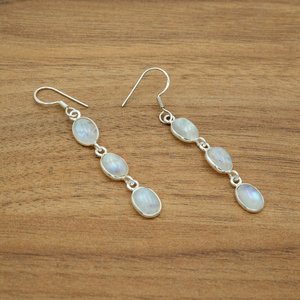 Boucles d'oreilles vintage en argent sterling 925 certifié GIA clous fins en pierre de lune naturelle pour filles - Product Image 1