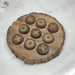 Artisanat en bois de manguier durable fabriqué à la main Tic Tac Toe Board artisanat en bois pour jouer ou afficher un signe mural ou une option de boîte en bois - Product Image 1