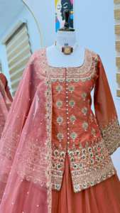 Traje de Diseñador Sharara Garara con Kameez Largo Colección de Vestidos de Novia Pakistaníes para Fiesta para Adultos de la India - Product Image 6