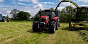 Tractor Massey Ferguson 8S.210 4X4 - Product Image 2
