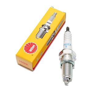 Bujía Nueva DPR8EA-9 Compatible con el Modelo de Motocicleta Yamaha Street - Product Image 1