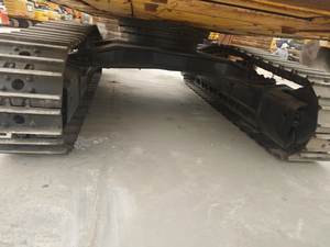 Excavatrice sur chenilles Komatsu 38 tonnes PC450-8 modèle 2015 d'occasion avec moteur Komatsu, capacité de la benne de 1,0 m³, testée et inspectée - Product Image 5