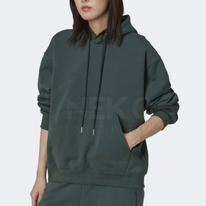 ... Sudadera ligera con capucha para mujer, diseño liso con capucha con cordón y bolsillo tipo canguro, ideal para hacer capas en las estaciones climáticas más frescas - Product Image 2