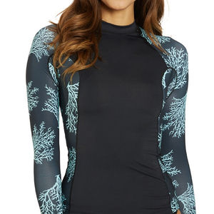 เสื้อแรชการ์ดผู้หญิงรุ่นใหม่ ผ้าสี่ทิศทางยืดได้ กระชับรูปร่าง สำหรับเล่นน้ำ - Product Image 2