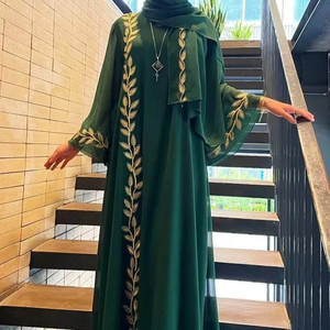 Abayas élégantes et modestes brodées à la main pour femmes - Product Image 1