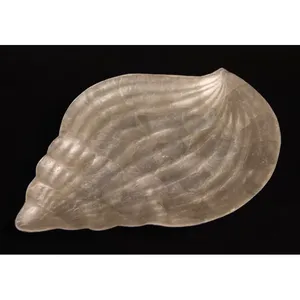 Bandeja de metal hecha a mano Premium para decoración elegante del hogar Bandeja de metal hecha a mano con tallas de diseñador exclusivas chapadas en caja fuerte - Product Image 2