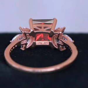 Anillo de compromiso de diamantes de moissanita rosa roja única de Plata de Ley 925 elegante diseño de subvención de corte Príncipe elegante Día de San Valentín - Product Image 4