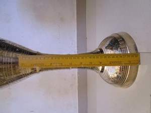 Florero de latón vintage con patrón grabado Decoración clásica para el hogar Disponible a precio económico para exportación a granel - Product Image 6