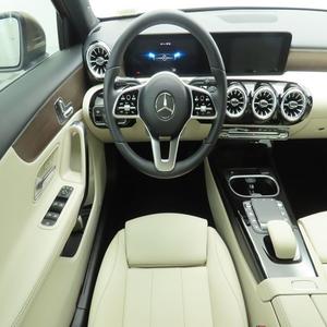 ¡Oferta Imperdible! Mercedes-Benz Clase A 250 2.0L I4 Turbo 4MATIC AWD Automático de Lujo, Súper Limpio, Modelo 2022 - Product Image 3