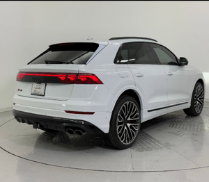 AUDI SQ8 Prestige SUV 2021 Usado, Motor V8 Twin-Turbo de 500 hp, Bajo Kilometraje, Componentes de Plástico Personalizables OEM/ODM - Product Image 4