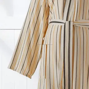 Bata de Baño Tejida 100% Algodón para Mujer y Hombre, Transpirable, de Secado Rápido, Larga, para Verano/Primavera, Hecha en Turquía - Product Image 2