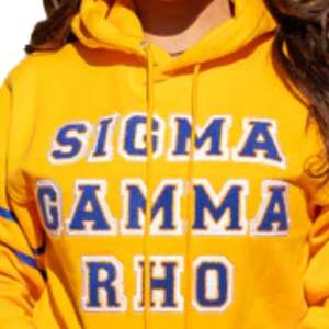 Sweat à capuche en polaire pour femme SGRHO jaune, hiver, 100% coton, broderie imprimée, séchage rapide, mode pour les membres de la sororité - Product Image 4