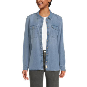 Chemise en jean à manches longues pour femmes avec tissu lavé doux et design classique idéal pour une tenue décontractée de tous les jours - Product Image 5