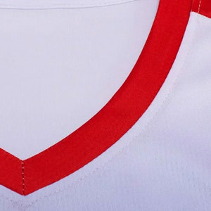 เสื้อฟุตบอลผ้าโพลีเอสเตอร์พิมพ์ซับลิเมชันสำหรับผู้ใหญ่เสื้อฟุตบอลออกแบบได้ตามต้องการ - Product Image 5