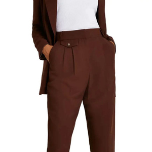 Bộ Hai Mảnh Dệt Kim Logo Tùy Chỉnh Quần Áo Nữ Quần Jogger Có Túi Và Áo Crop Top Bộ Áo Vest Mùa Xuân Cho Nữ - Product Image 3