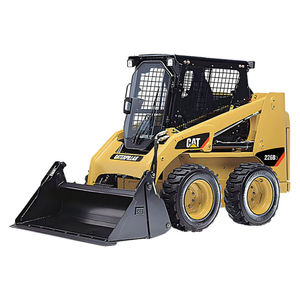 Chargeuse compacte sur pneus CAT 226B d'occasion, hydraulique, à prix d'usine, pour la construction et la manutention de matériaux - Product Image 4