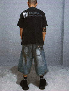 เสื้อยืดผู้ชายทรงหลวมสไตล์วินเทจฟอกสี คุณภาพสูง พิมพ์ลายสตรีทสไตล์ ผ้าฝ้าย 100% เสื้อยืดลำลองสำหรับผู้ชาย - Product Image 4