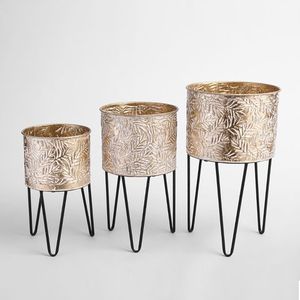 Silver and Black Metal <b>Planters</b> and Plants <b>Large</b> Enamel Pot With Stand Wholesale Garden Supplies Garden Pots and <b>Planters</b> stands - Product Image 4