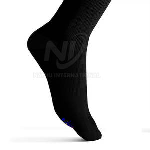 Chaussettes décontractées de couleur personnalisée Chaussettes de sport de haute qualité Nouvelle arrivée Chaussettes décontractées en vrac en gros - Product Image 3