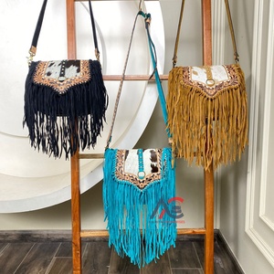 กระเป๋าสะพายพาดลำตัวโบฮีเมียนวินเทจโบฮีเมียนของผู้หญิงกระเป๋าสะพายไหล่หนังวัวประดับพู่ - Product Image 1
