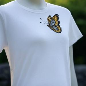 Camiseta Casual de Manga Corta para Mujer, 100% Algodón Peinado de Primera Calidad, Logotipo Bordado Personalizado, Cuello Redondo - Product Image 1