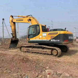 Pelle sur chenilles HYUNDAI 305LC-9T d'occasion avec de bonnes performances Hyundai 30 tonnes engins de terrassement à bas prix en vente - Product Image 1