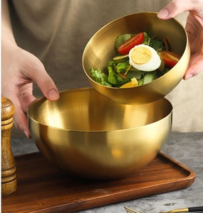 Tazón de servicio de latón pulido de diseño Simple para comedor informal Accesorio de mesa de latón tradicional Tazón de servicio - Product Image 1
